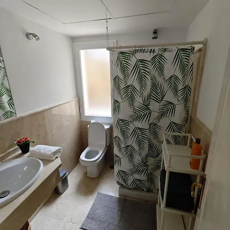 Sea And Sun Hills New Golden Mille Flat 1 *