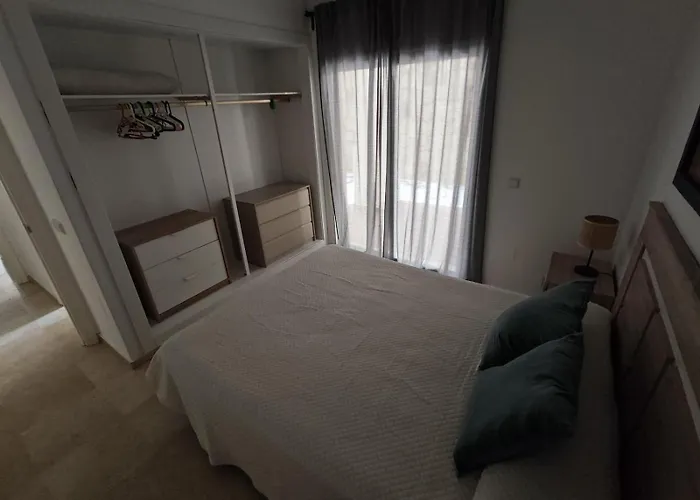 Sea And Sun Hills New Golden Mille Flat 1 公寓 埃斯特波纳