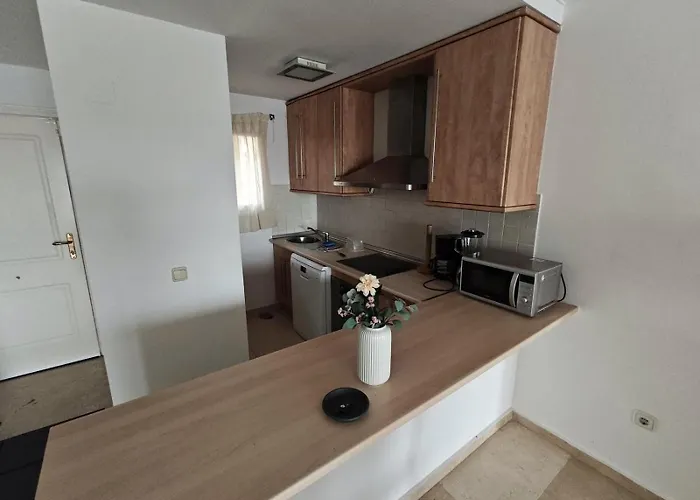 Sea And Sun Hills New Golden Mille Flat 1 埃斯特波纳